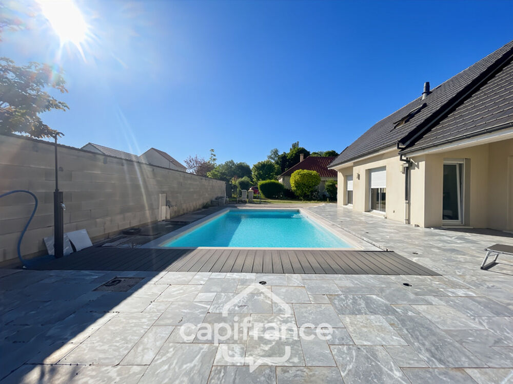 Maison contemporaine lumineuse de 160 m² avec piscine et fort potentiel