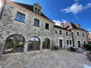  Maison à vendre 12 pièces 871 m²
