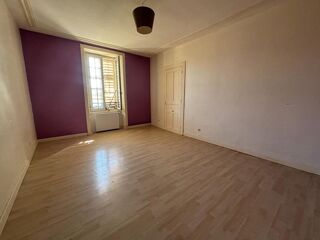 Immeuble à vendre 8 pièces 192 m²