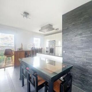  Duplex/triplex � vendre 5 pi�ces 104 m�