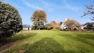 Vente Maison PLUVIGNER – Maison familiale avec terrain constructible de 1650 m² au cœur du bourg Pluvigner
