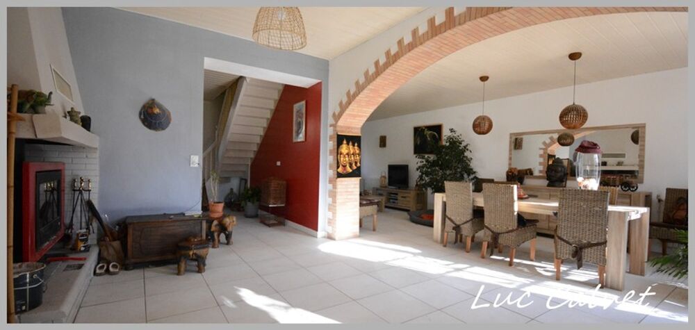 Vente Maison À vendre 390000€ : superbe maison de caractère 250m2 avec piscine et vue panoramique – Puylaurens Puylaurens