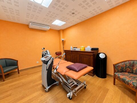   A VENDRE - CABINET MEDICAL 