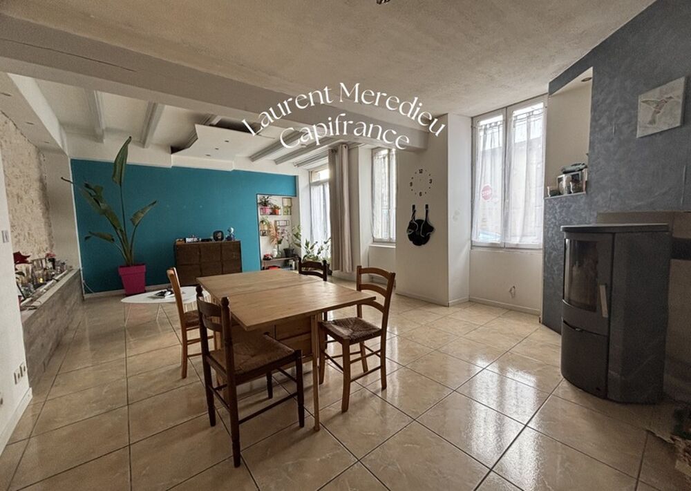 Maison de 140 m² avec grand chai et terrain de 1 400 m²  Pleine Selve