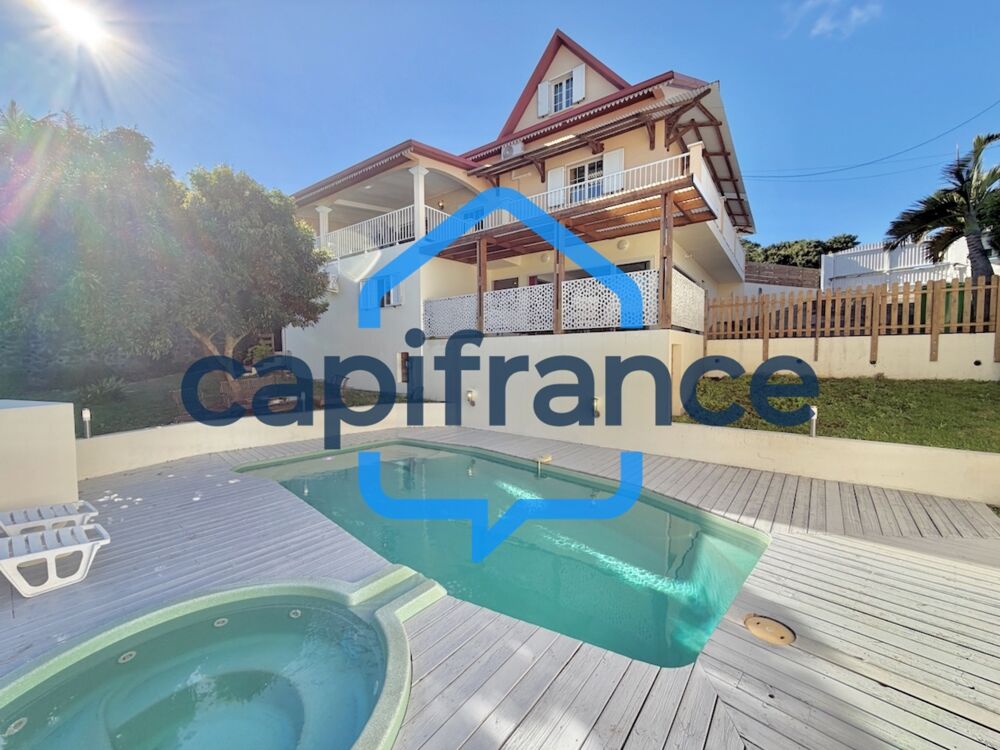 Maison 12 pièces 266 m² · à Saint Pierre · 266 m² · 670 000 €