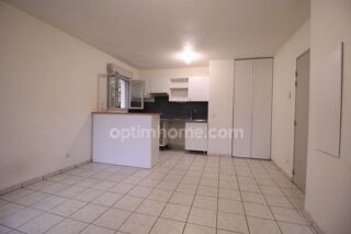 Vente Appartement Appartement à vendre 2 pièces, 40m2, Balcon et Parking   LYON 8EME ARRONDISSEMENT (69) Lyon 8