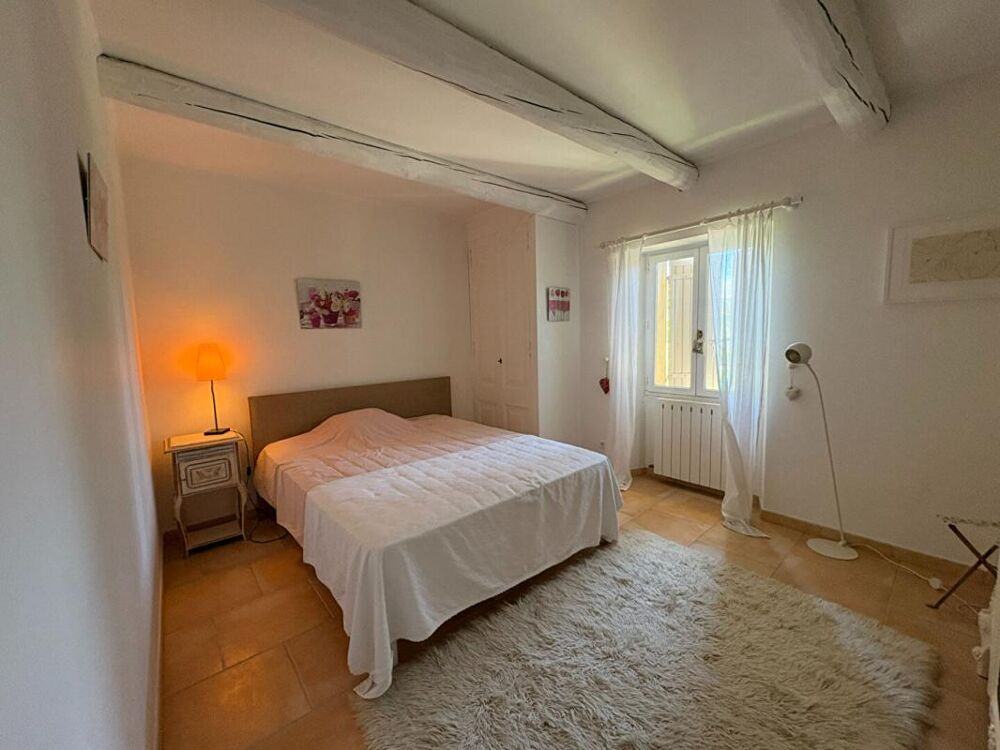 à vendre  Propriété/château Pernes-les-Fontaines (84210)
