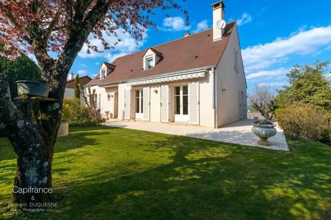   HAUTEVILLE LES DIJON MAISON D'HABITATION DE 166 m2 SUR 821 m2 DE TERRAIN Maison - 6 pi�ce(s) - 166 m�