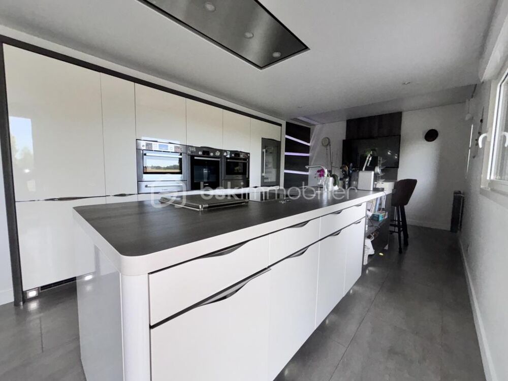 Vente Maison MAISON D'EXCEPTION INDIVIDUELLE SEMI-PLAIN-PIED 5 CHAMBRES JARDIN DOUBLE GARAGE PISCINE Aubry du hainaut