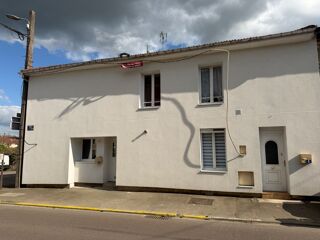  Immeuble à vendre 7 pièces 136 m²