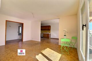  Appartement  vendre 4 pices 80 m