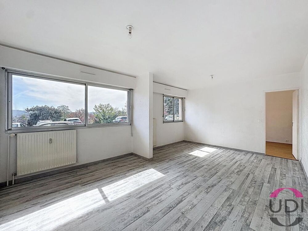Appartement lumineux  Résidence sécurisée - Montluçon