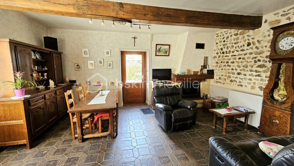 Vente Maison Maison 145 m² – 5 chambres – terrain + dépendances – fort potentiel – Sainte-Foy Sainte foy