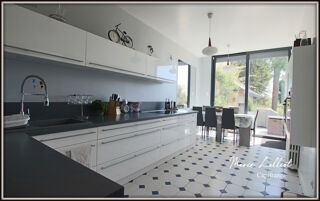  Maison � vendre 11 pi�ces 370 m�