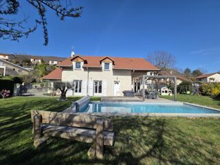  Villa à vendre 7 pièces 156 m²