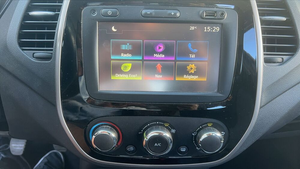 Captur 1.5 dCi 110 Zen 2016 occasion 95600 Eaubonne