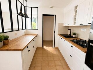  Propriété/château à vendre 14 pièces 384 m²