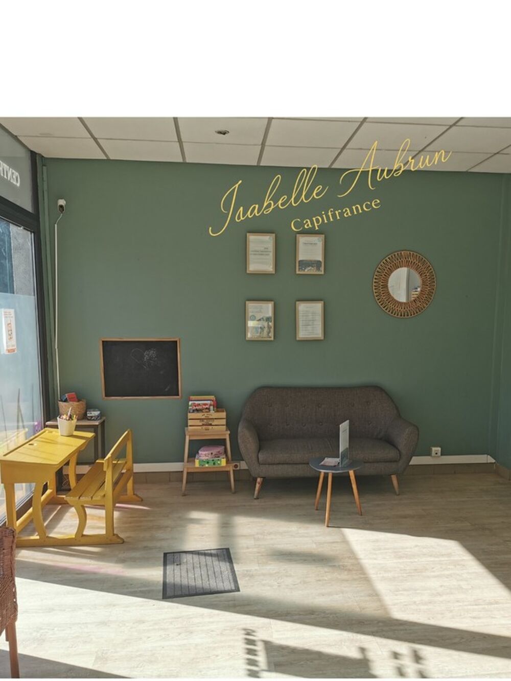   Fonds de commerce à vendre SEYSSINET PARISET (38) soins cheveux, esthétique ou onglerie 