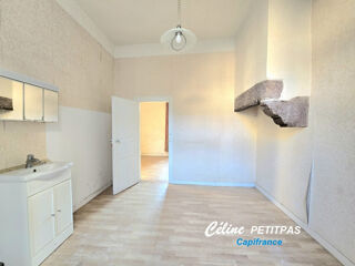  Propri�t�/ch�teau � vendre 15 + pi�ces 275 m�