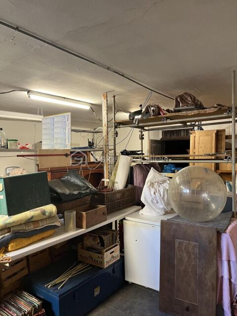 Local commercial 162000 73600 Moutiers