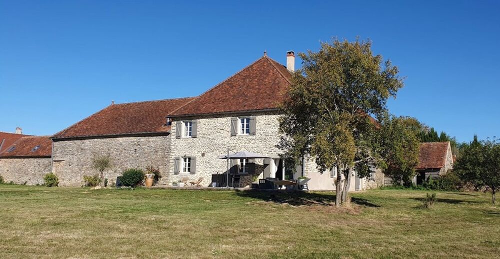 Propriete à vendre 11 pièces VIC DE CHASSENAY (21)
