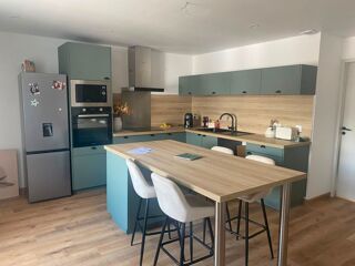  Appartement à louer 2 pièces 57 m²