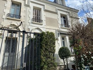  Maison  vendre 8 pices 210 m