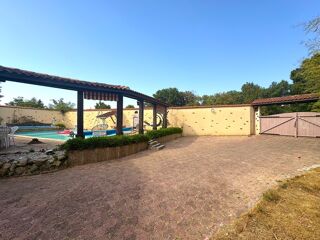  Maison � vendre 5 pi�ces 254 m�