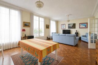 Propriété/château à vendre 8 pièces 350 m²