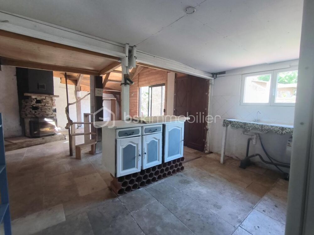 Grande maison de 200m2 à petit prix, fort potentiel, idéal investisseur!