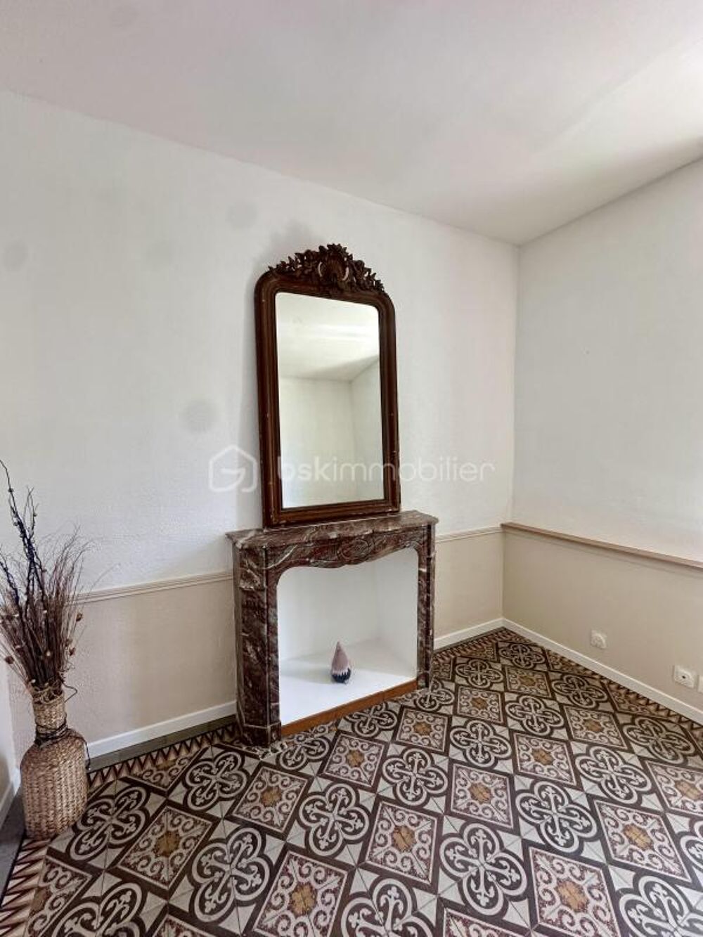 Coup de coeur assuré pour cette maison de village pleine de charme !
