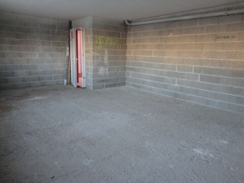   Dpt Pyrénées Orientales (66), à vendre BOMPAS Local de rangement 28.7 m² plus 1 place de parking 