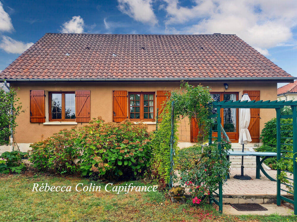 Maison périgourdine avec jardin clos en Périgord Noir