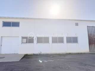  Parking / Garage à vendre 83 m²