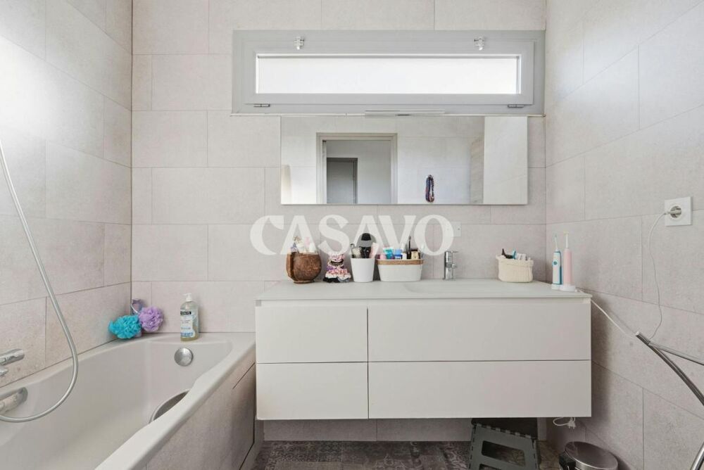à vendre  Appartement Aix-en-Provence (13100)
