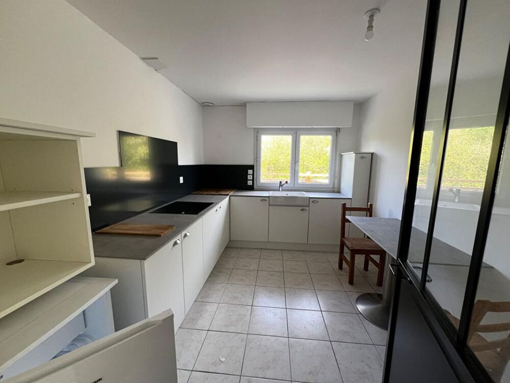   Secteur Vannes Golfe du Morbihan - Bureaux rénovés 97 m² avec terrasse ? Le hezo