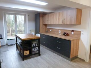  Maison � louer 7 pi�ces 200 m�