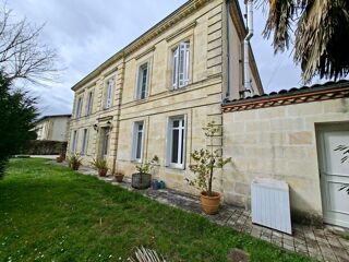  Propriété/château à vendre 8 pièces 320 m²