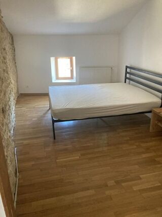  Appartement � louer 5 pi�ces 103 m�