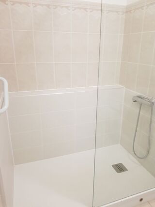  Appartement à louer 3 pièces 64 m²