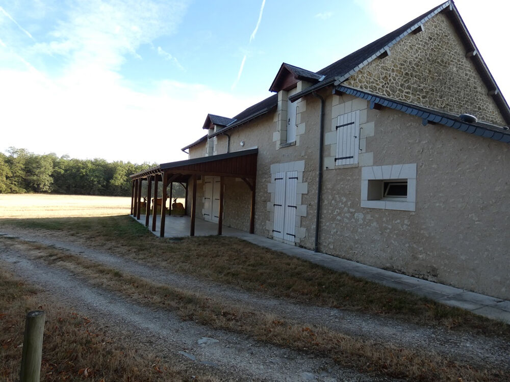 à vendre  Propriété/château Villeloin-Coulangé (37460)