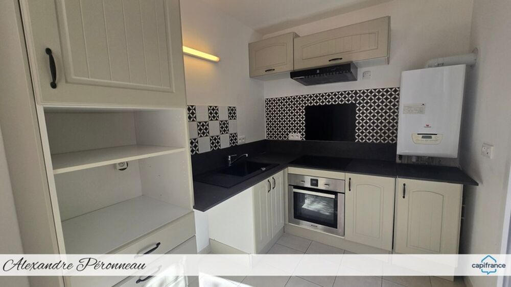 Vente Maison Lagord - Maison récente 3 chambres aux normes PMR, avec jardins, garage et stationnements, au calme à deux pas de La Rochelle Lagord