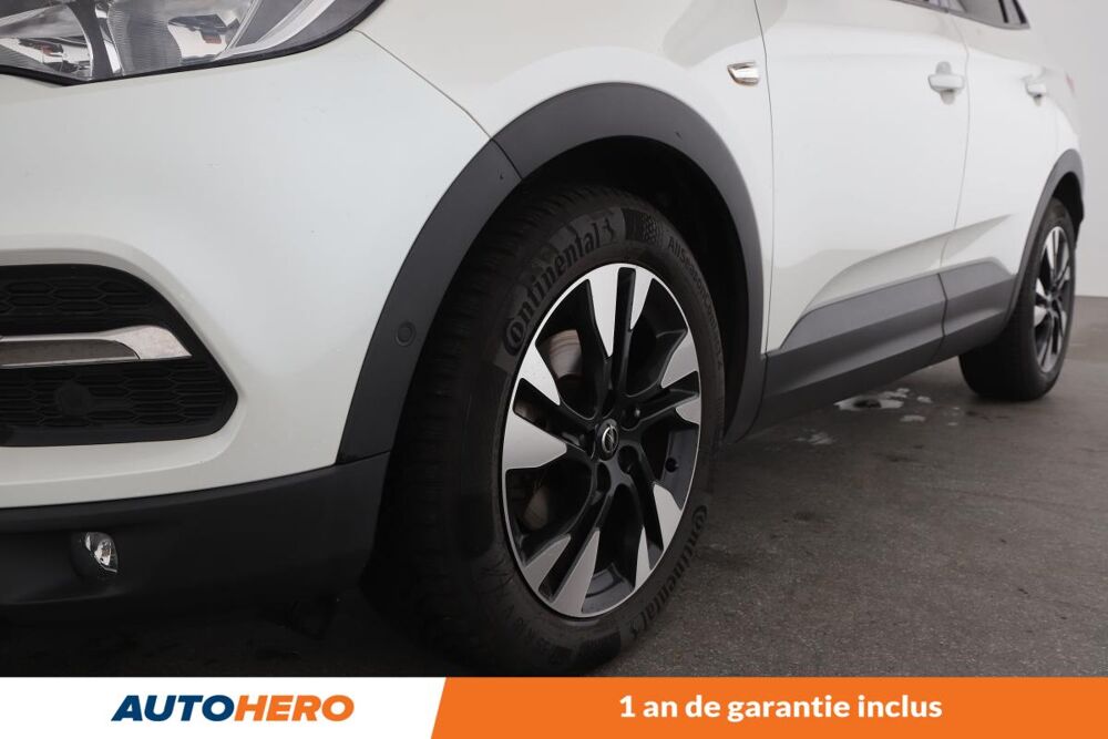 Grandland x 1.2 EcoTec Turbo Design Line 130 ch 2018 occasion 92130 Issy-les-Moulineaux