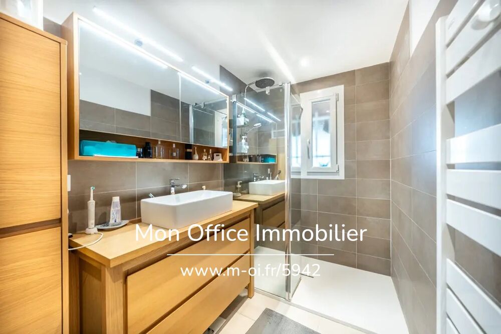 � vendre  Maison Cabri�s (13480)