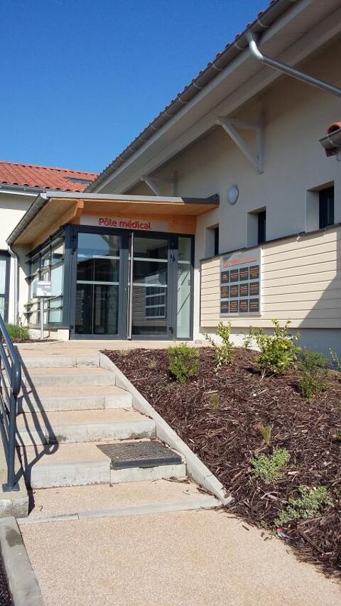 LACENAS - Cabinet M&eacute;dical 726 69001 Lacenas