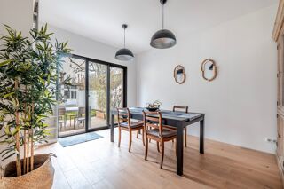  Maison à vendre 9 pièces 210 m²