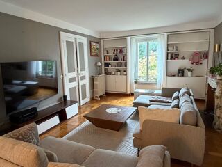  Maison à vendre 12 pièces 366 m²