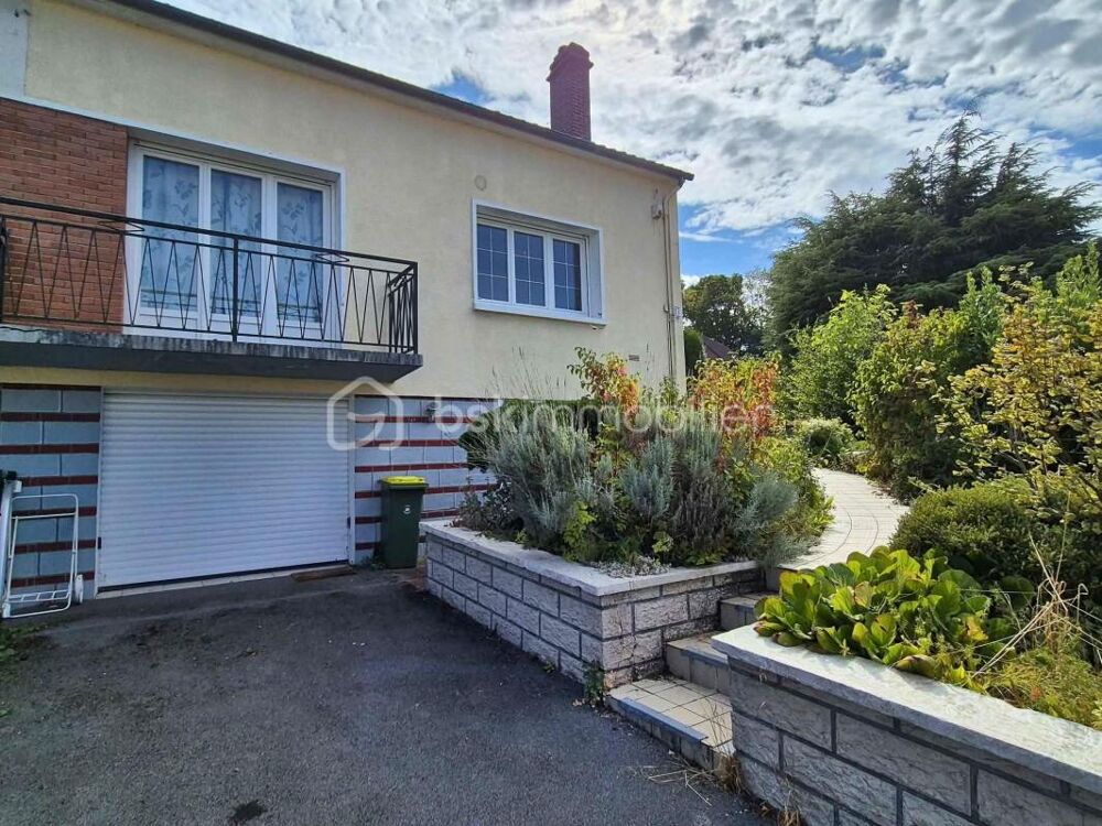Maison 93m² centre-ville avec terrain 448m², veranda+balcon,sous-sol complet et Gare