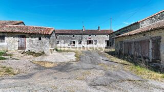  Ferme à vendre 4 pièces 1700 m² Usson du poitou