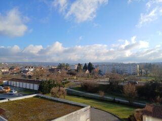  Appartement  vendre 4 pices 77 m